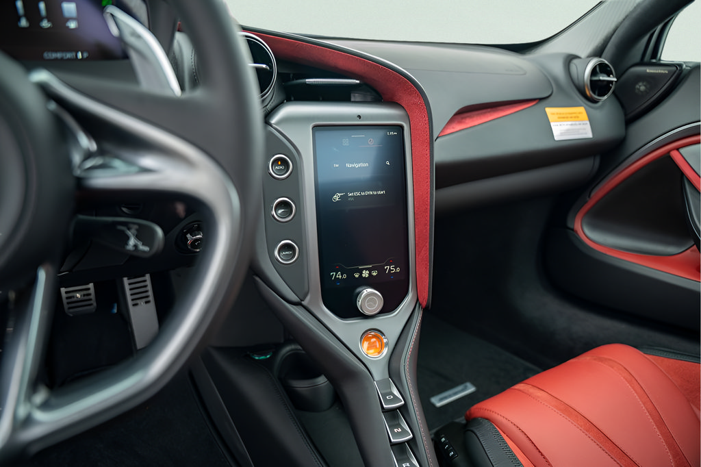 New 2026 McLaren 750S Spider photo 34