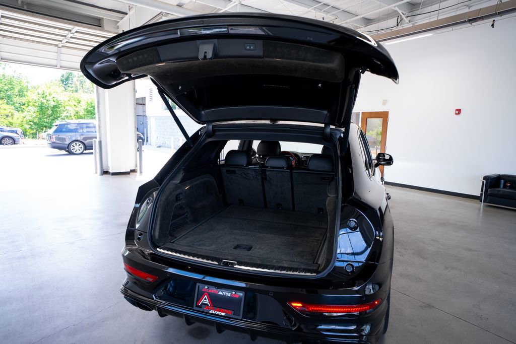 2022 Bentley Bentayga