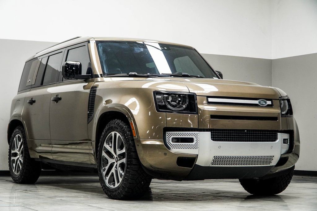 2022 Land Rover Defender 110 XS Edition