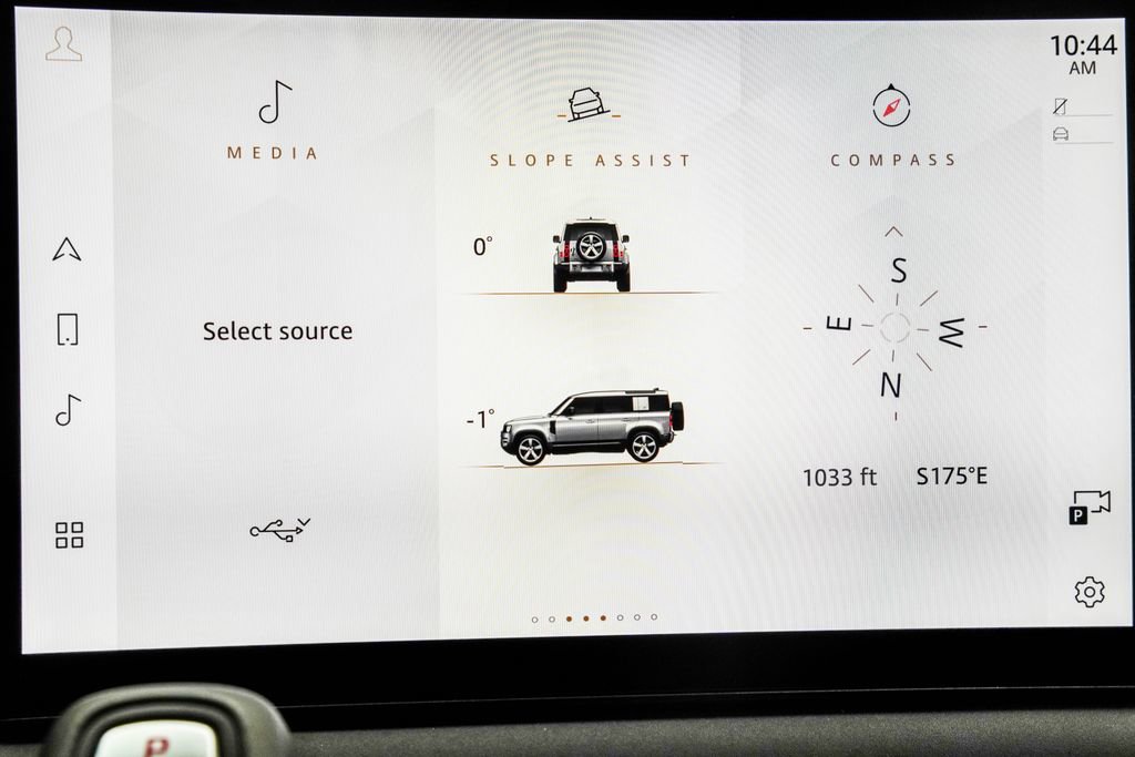 2025 Land Rover Defender 110 S