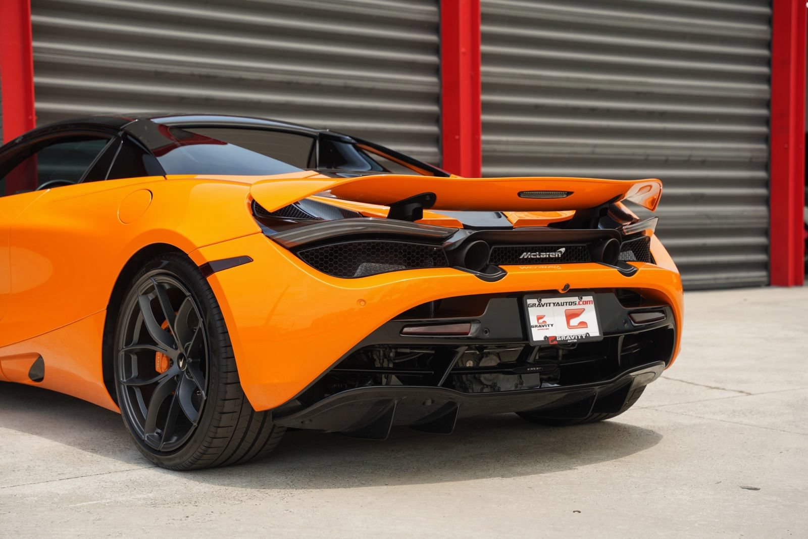 Used 2022 McLaren 720S Performance photo 12