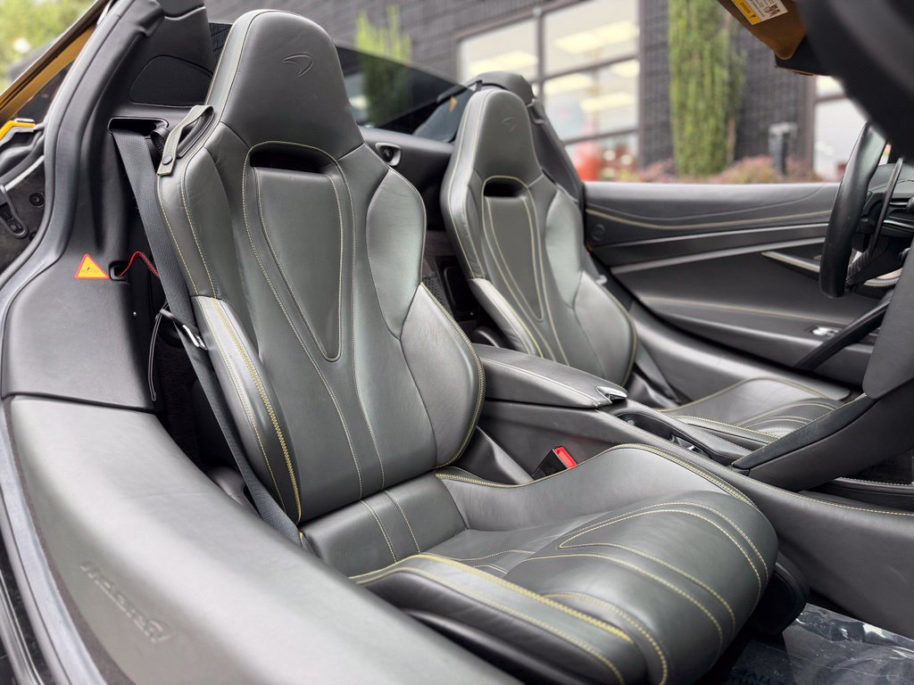 Used 2022 McLaren 720S Spider photo 41