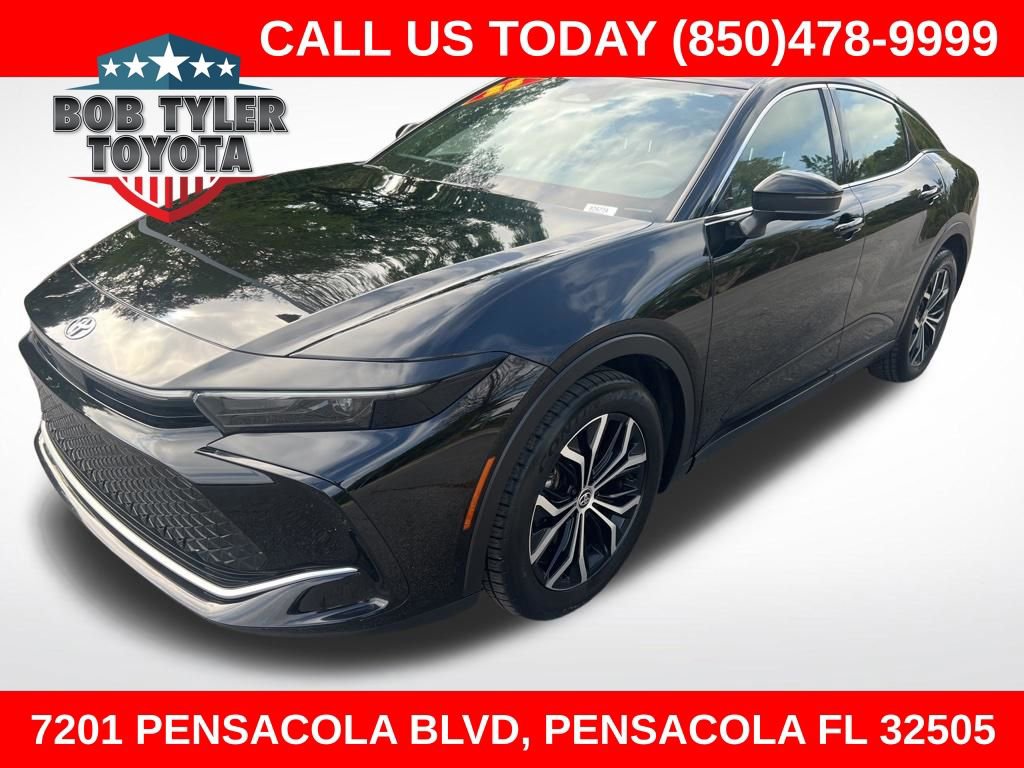 Used 2023 Toyota Crown XLE