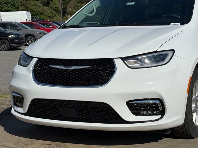 2024 Chrysler Pacifica Touring-L