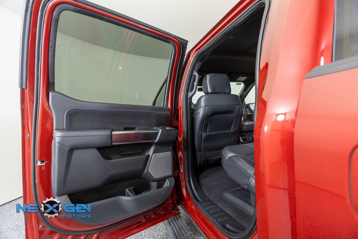 2024 Ford F150 Platinum