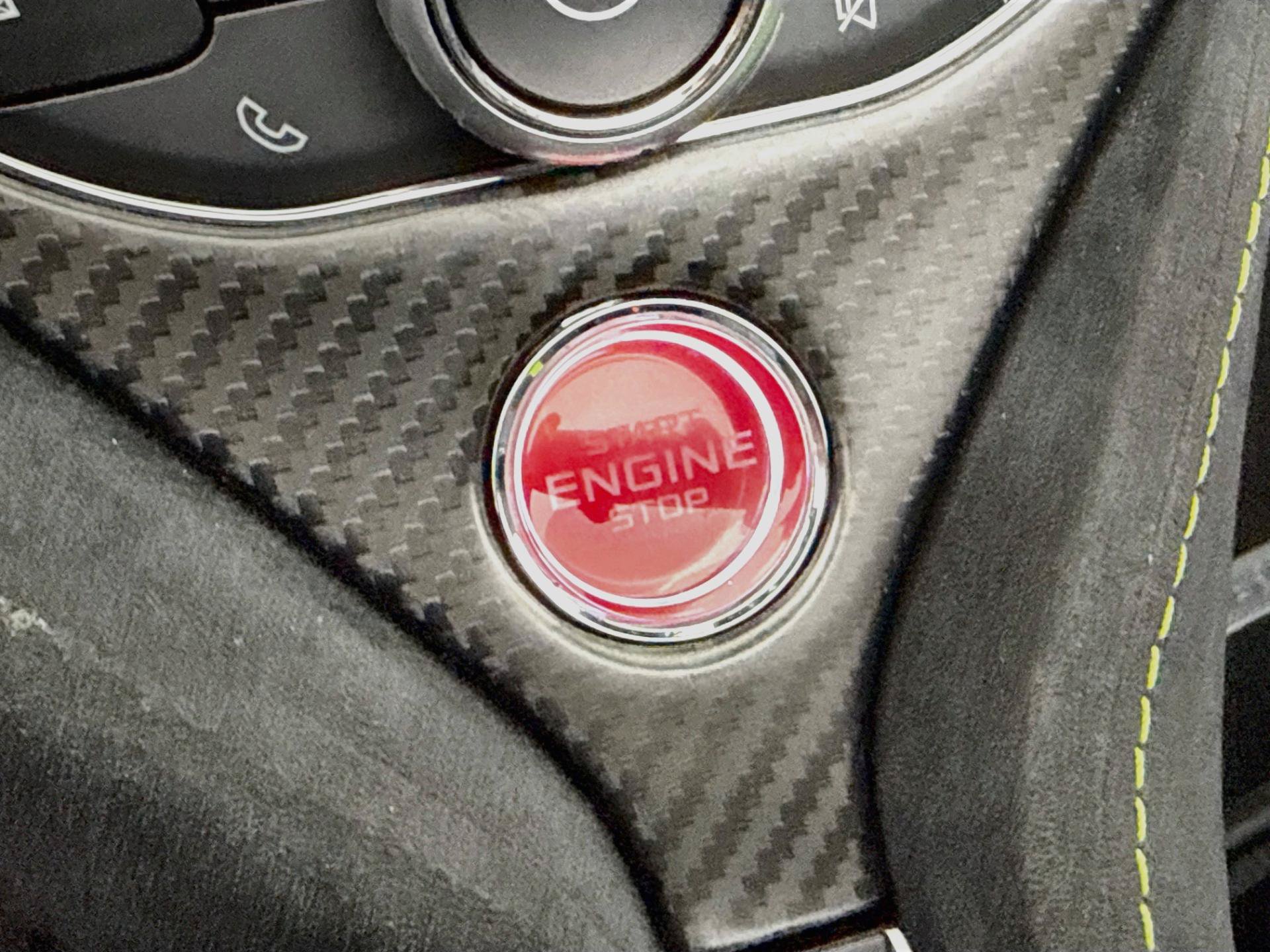 Used 2022 McLaren 765LT photo 37