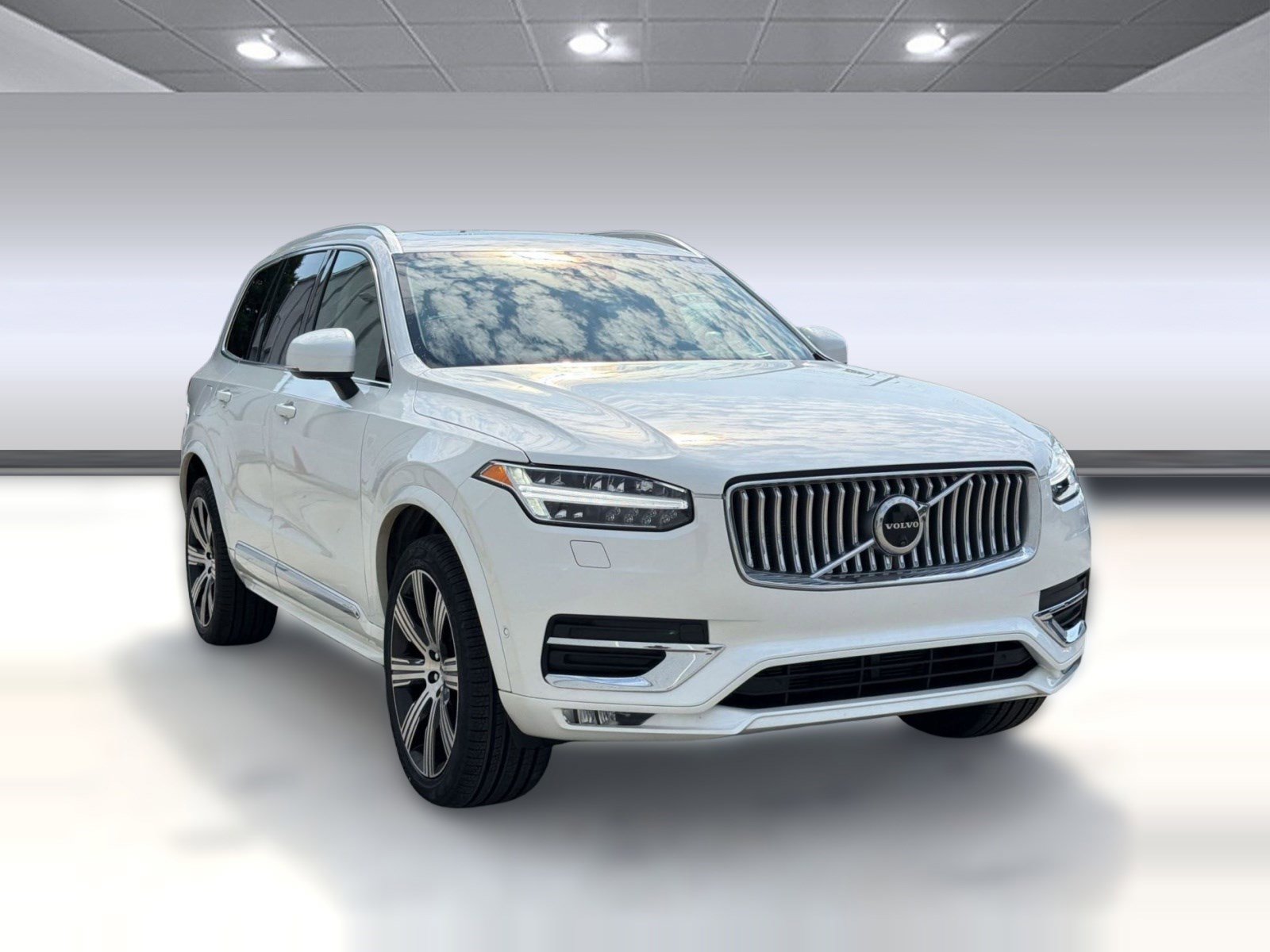 2024 Volvo Xc90 B6 Plus