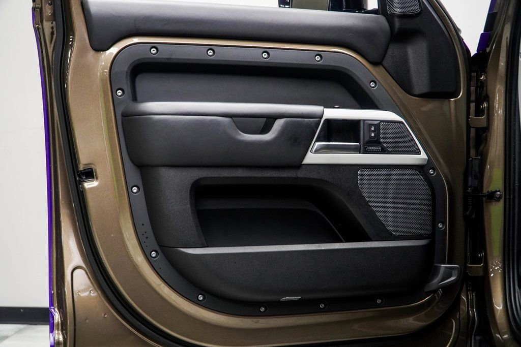 2022 Land Rover Defender 110 XS Edition