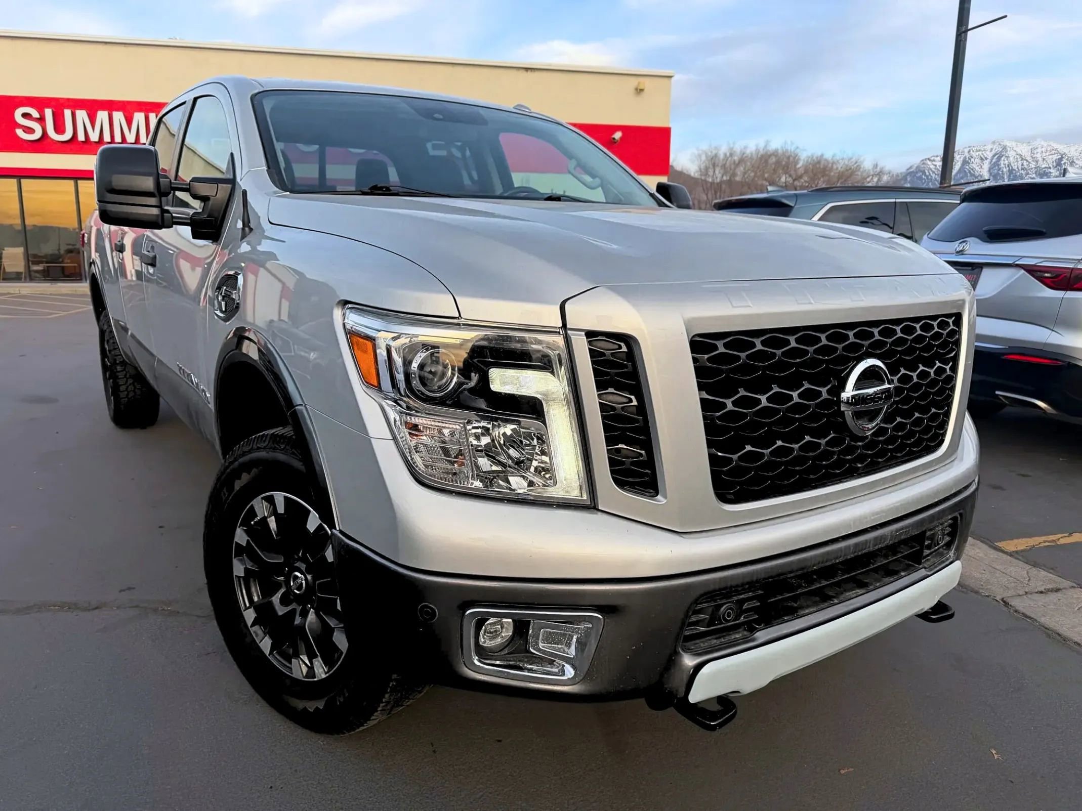 2018 Nissan Titan PRO-4X