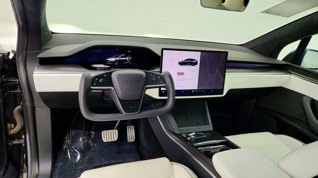 2022 Tesla Model X Plaid