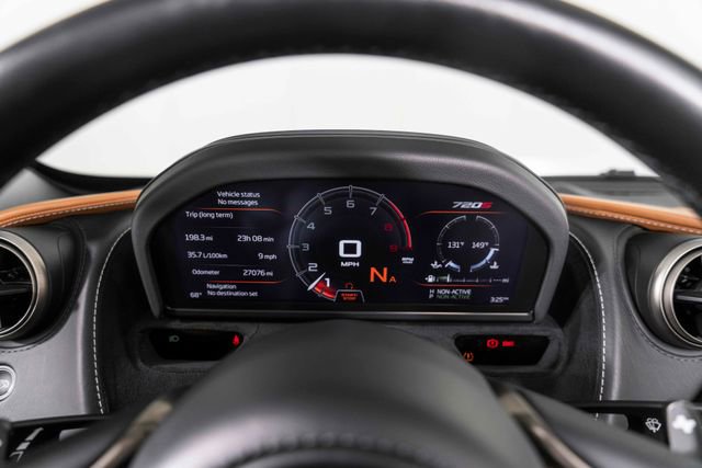 Used 2020 McLaren 720S Luxury photo 22