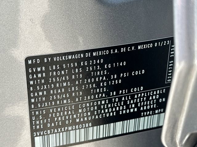 2023 Volkswagen Tiguan SE R-Line