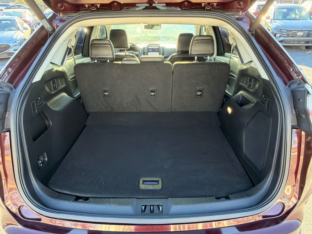 2021 Ford Edge Titanium