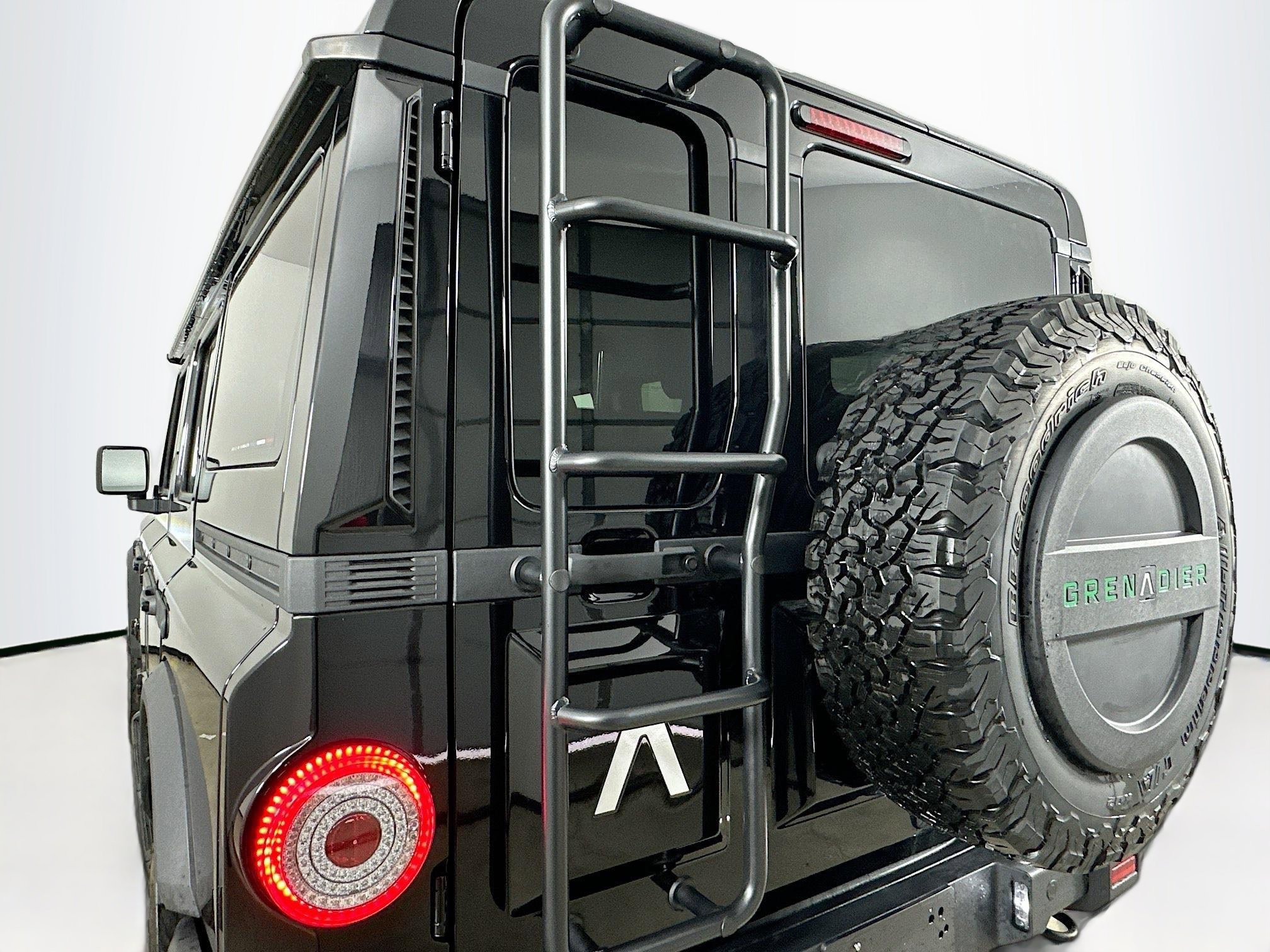 2024 INEOS Grenadier Fieldmaster Edition