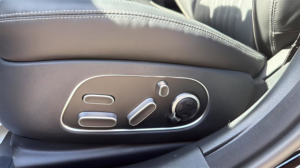 2026 Genesis G90 3.5T