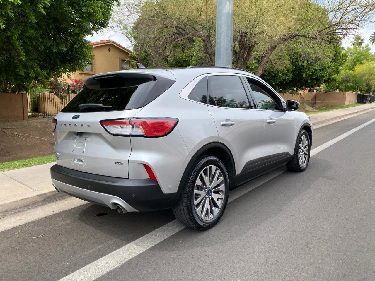 2020 Ford Escape Titanium