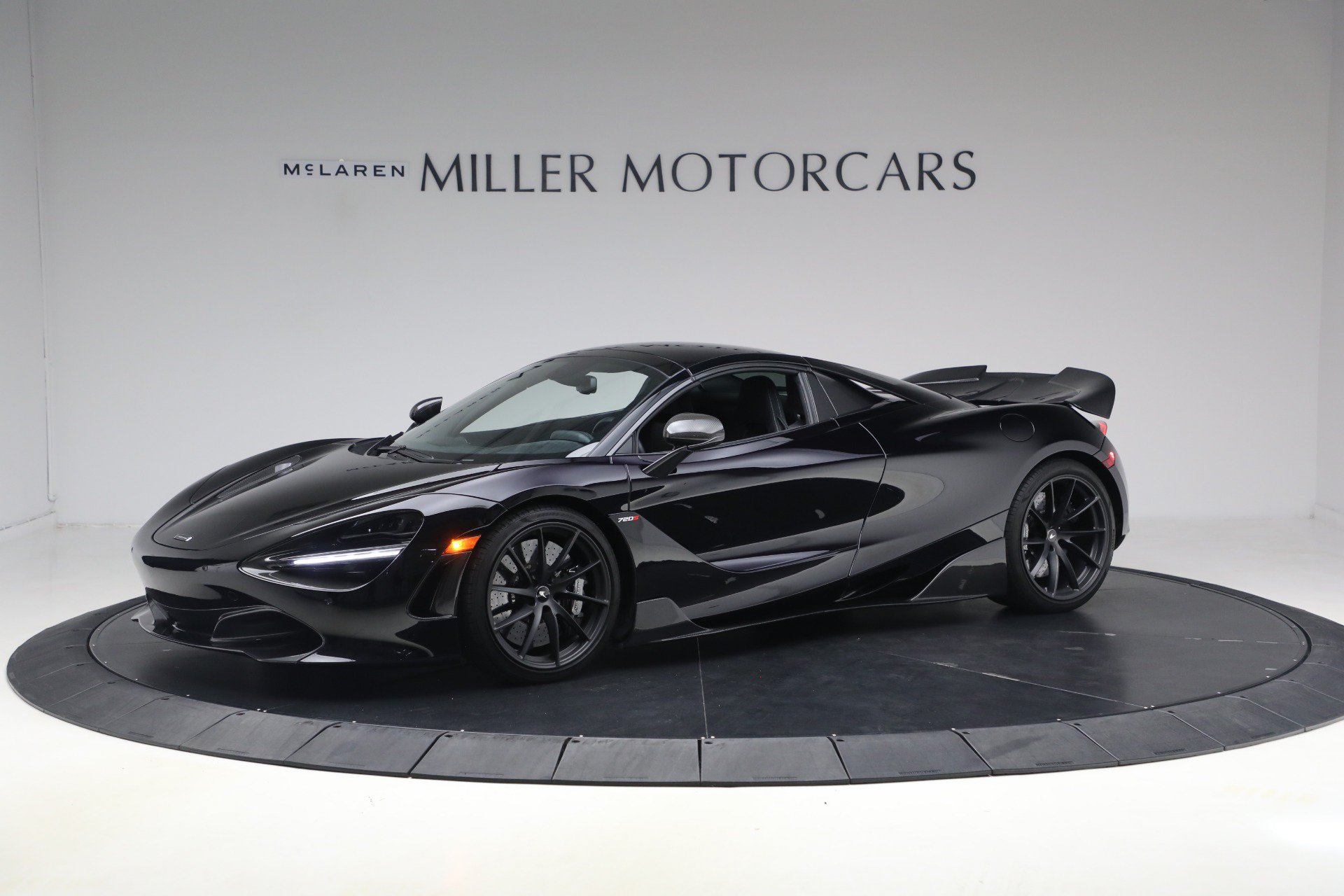Used 2020 McLaren 720S Performance photo 14