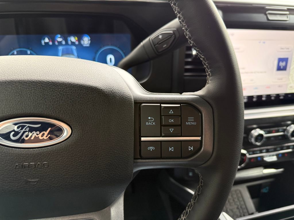 2025 Ford F350 Lariat