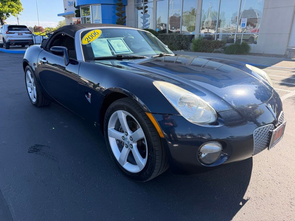 Used 2006 Pontiac Solstice Convertible w/ Power Package
