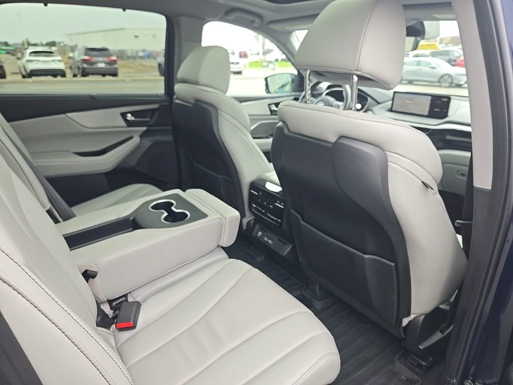 2024 Acura MDX SH-AWD w/ Technology Package