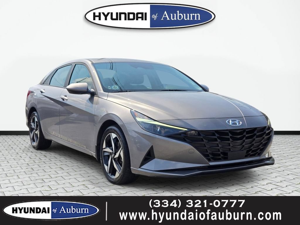 Certified 2023 Hyundai Elantra SEL w/ Convenience Package