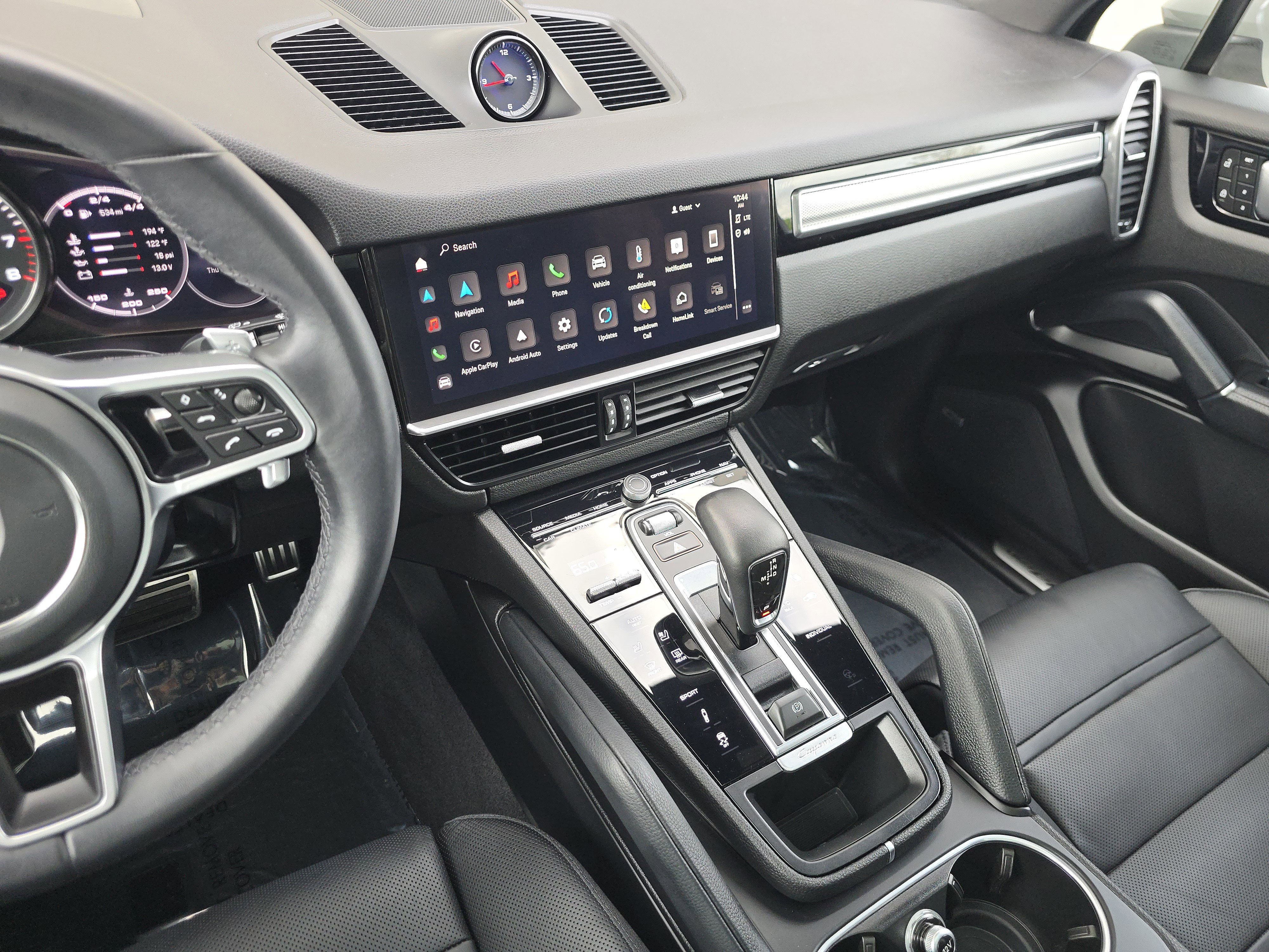 2023 Porsche Cayenne S Platinum