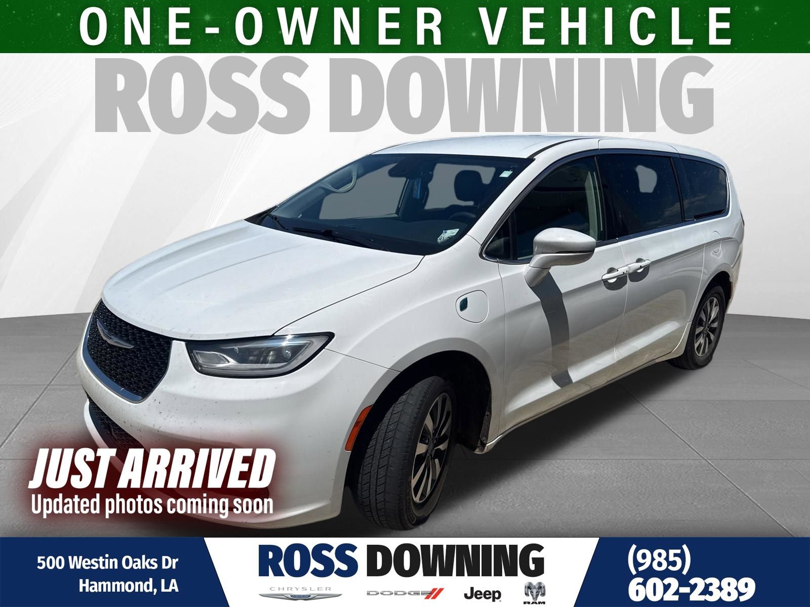 Used 2022 Chrysler Pacifica Touring-L