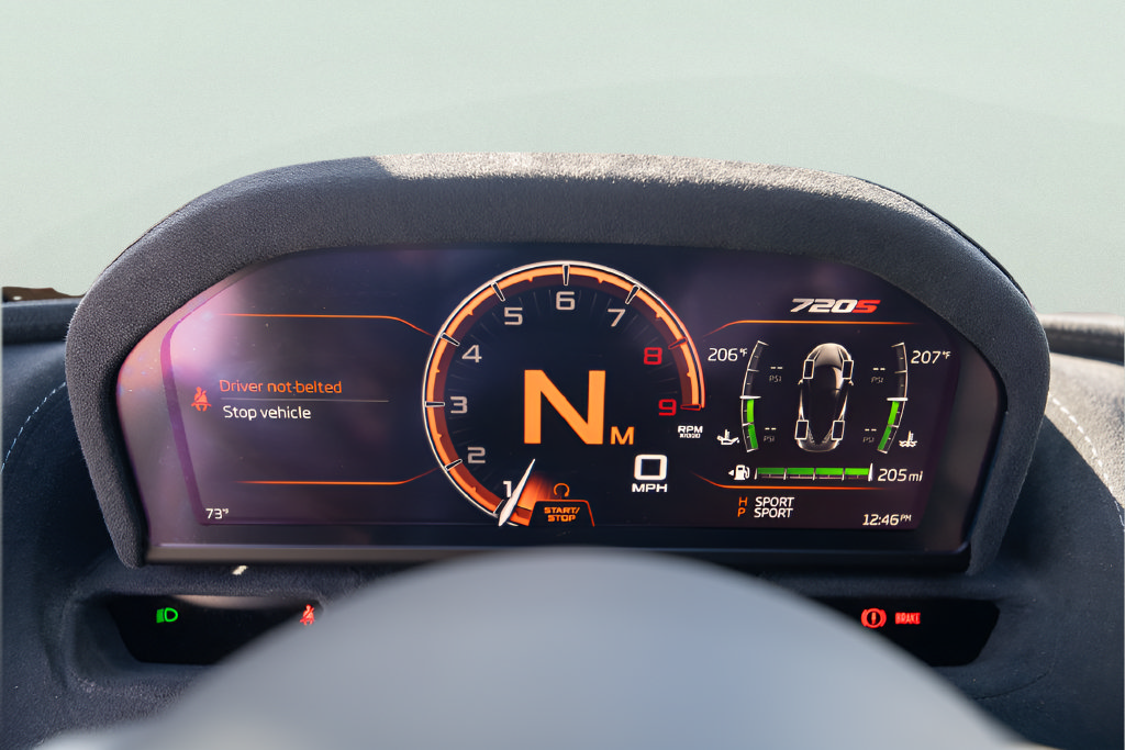 Used 2018 McLaren 720S photo 37