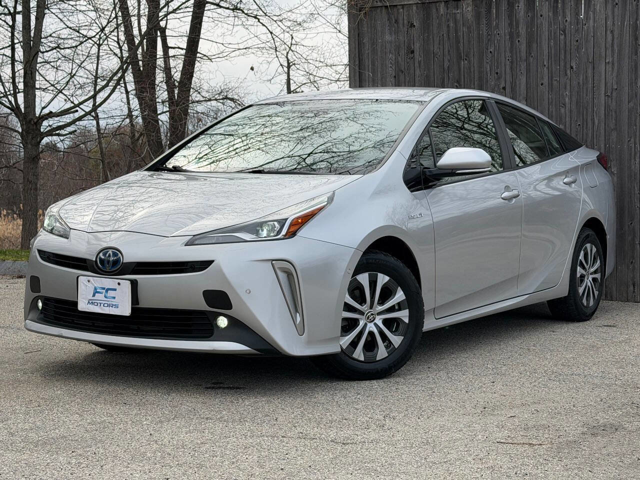 2020 Toyota Prius LE AWD-e's photo