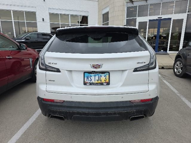 2023 Cadillac XT4 Sport