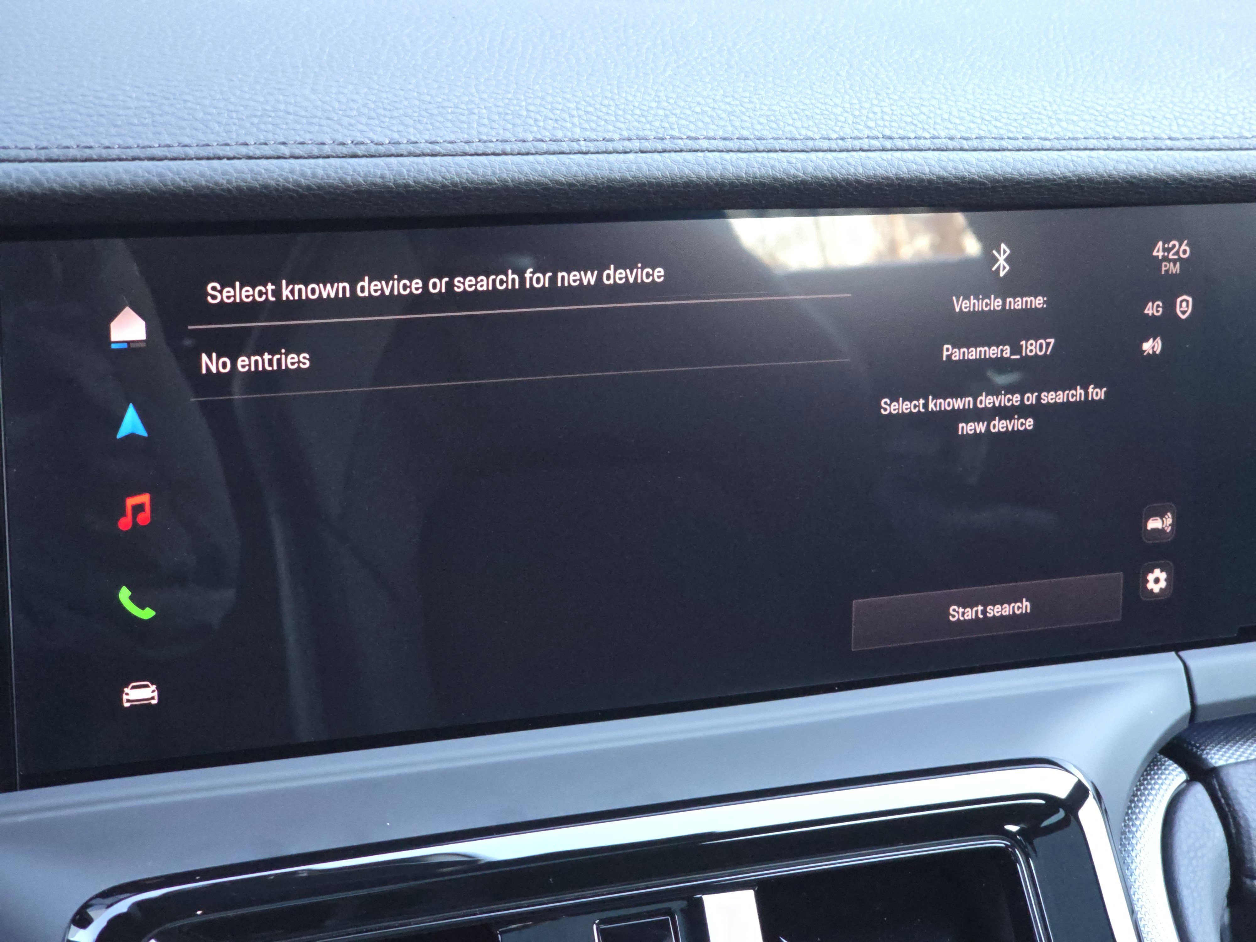 2026 Porsche Panamera 4