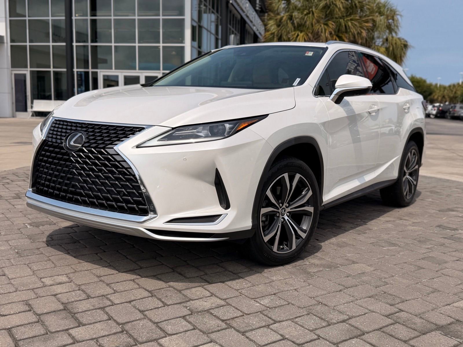 Used 2021 Lexus RX 350L FWD w/ Premium Package