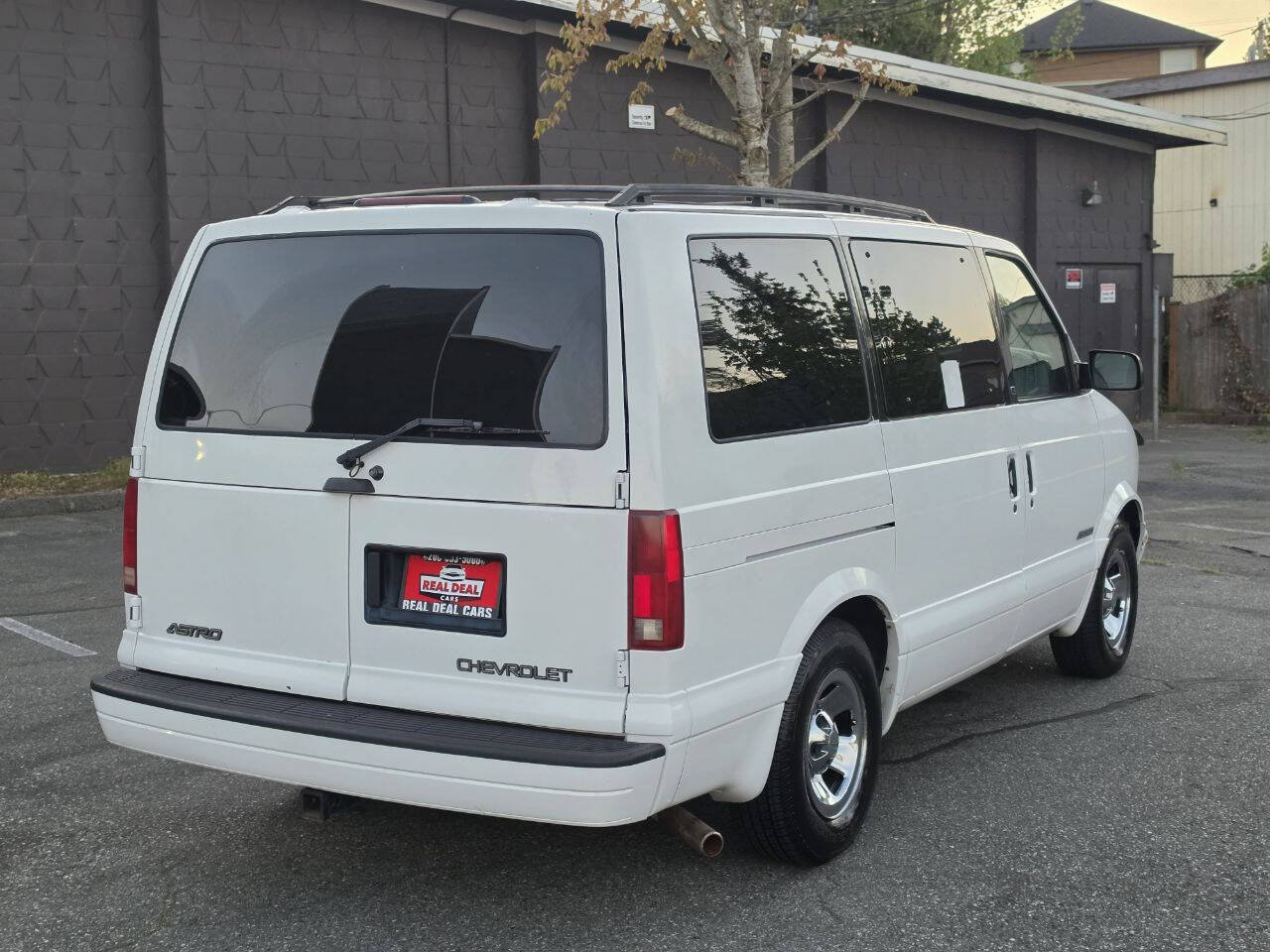 Used 2001 Chevrolet Astro Van / Minivans for Sale - Kelley Blue Book