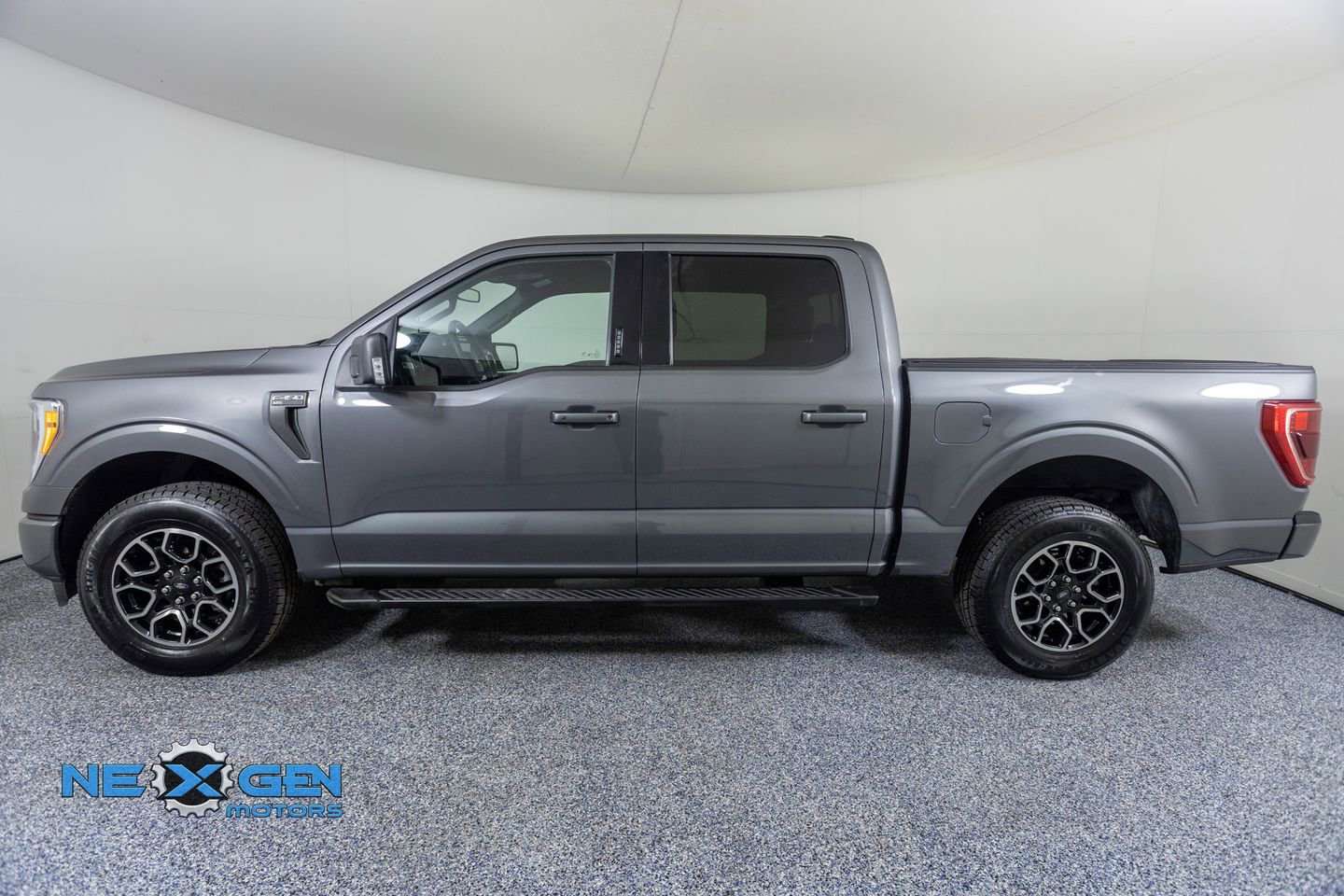 2023 Ford F150 XLT