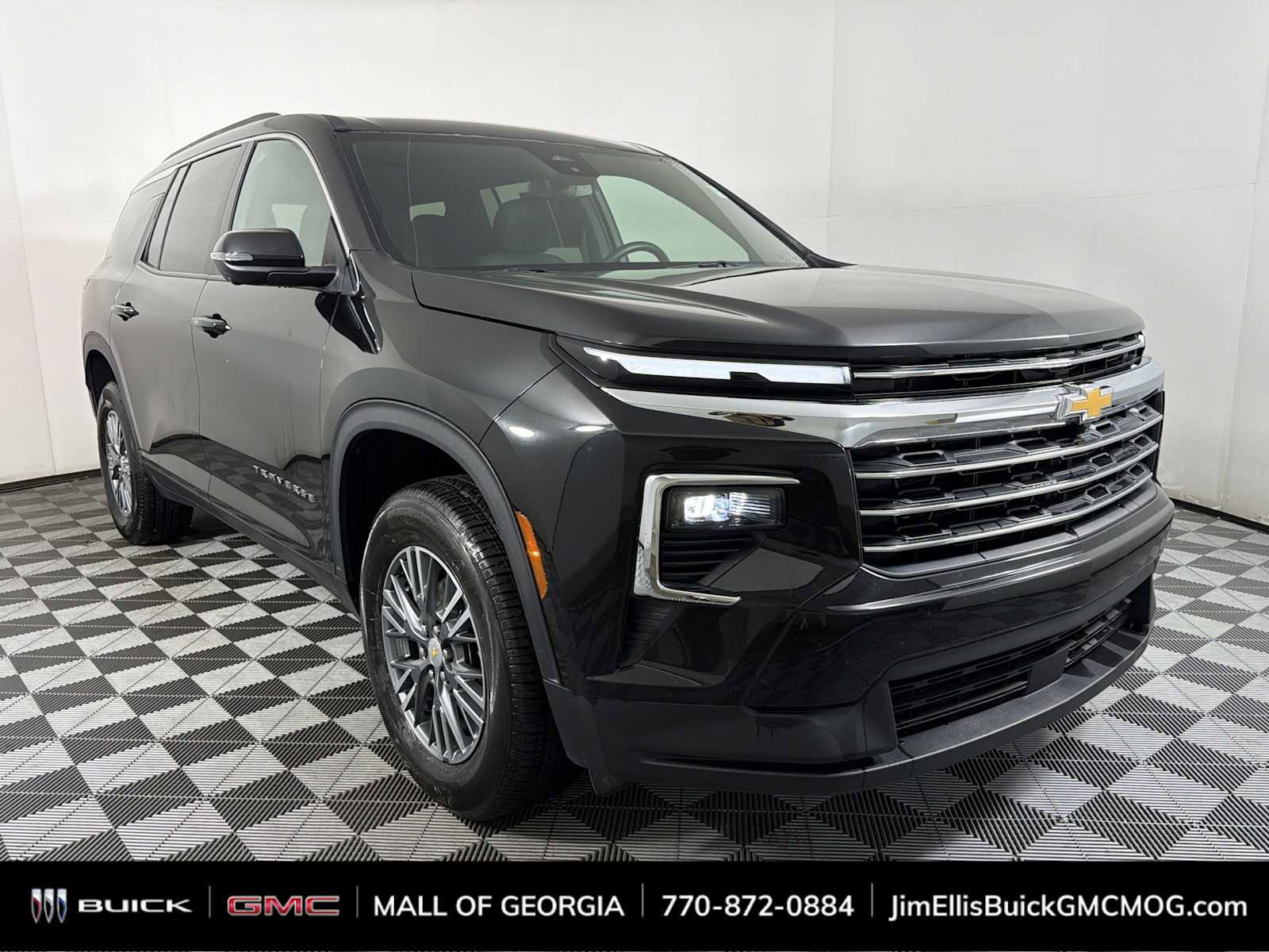 2024 Chevrolet Traverse LT