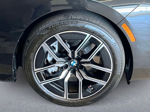 2024 BMW 760i xDrive