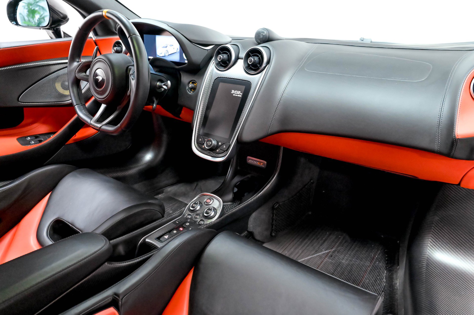 Used 2019 McLaren 600LT photo 25