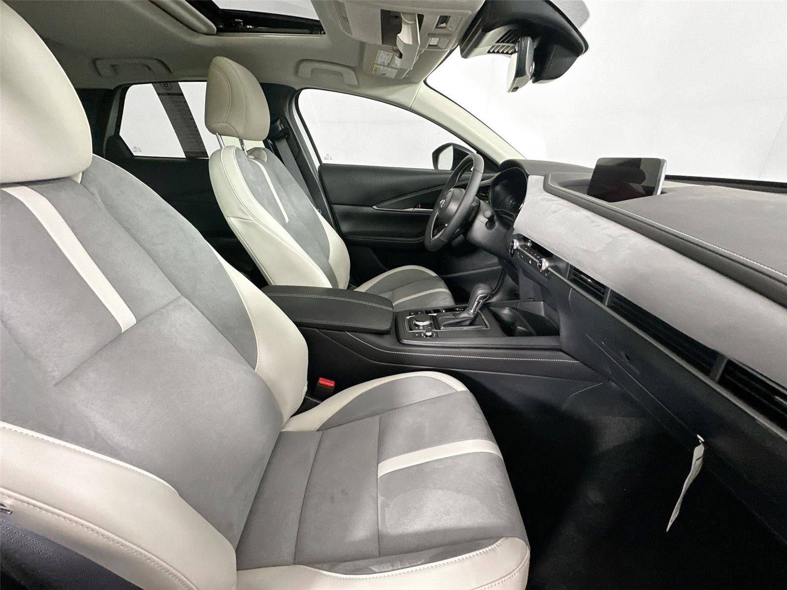 2026 MAZDA Cx-30 2.5 Turbo w/ Premium Package