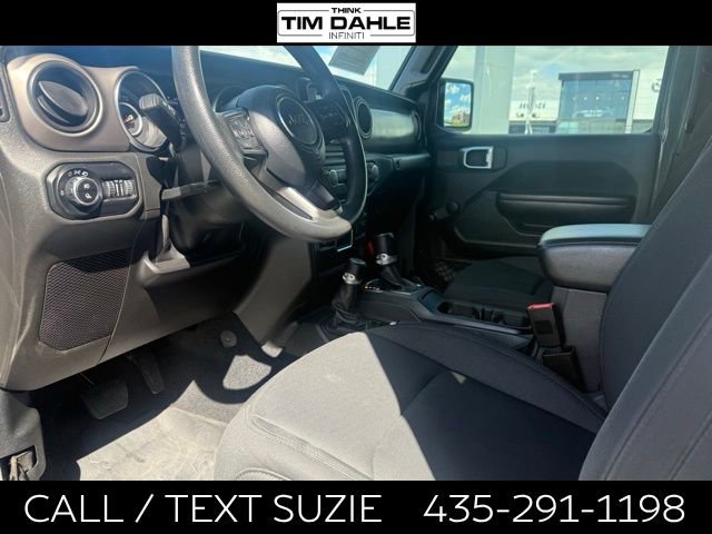 2020 Jeep Gladiator Sport