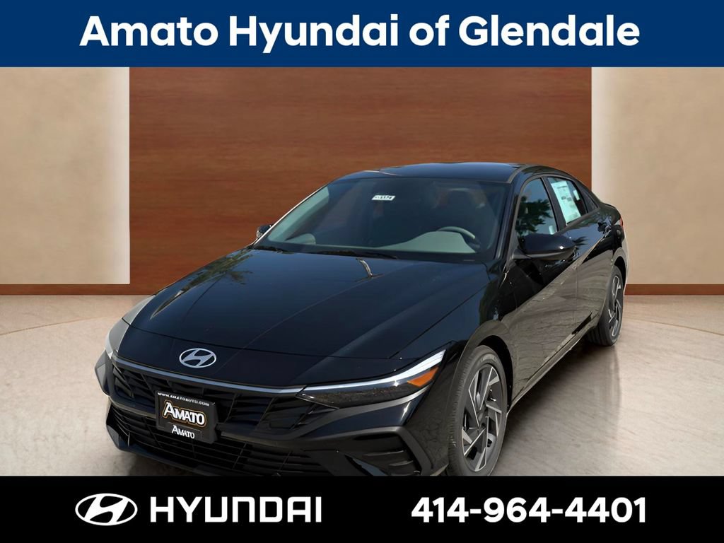 Used 2025 Hyundai Elantra Sport w/ Cargo Package