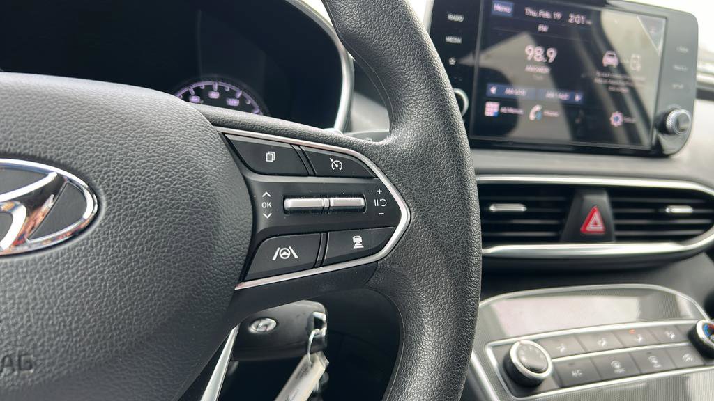 2023 Hyundai Santa Fe SE