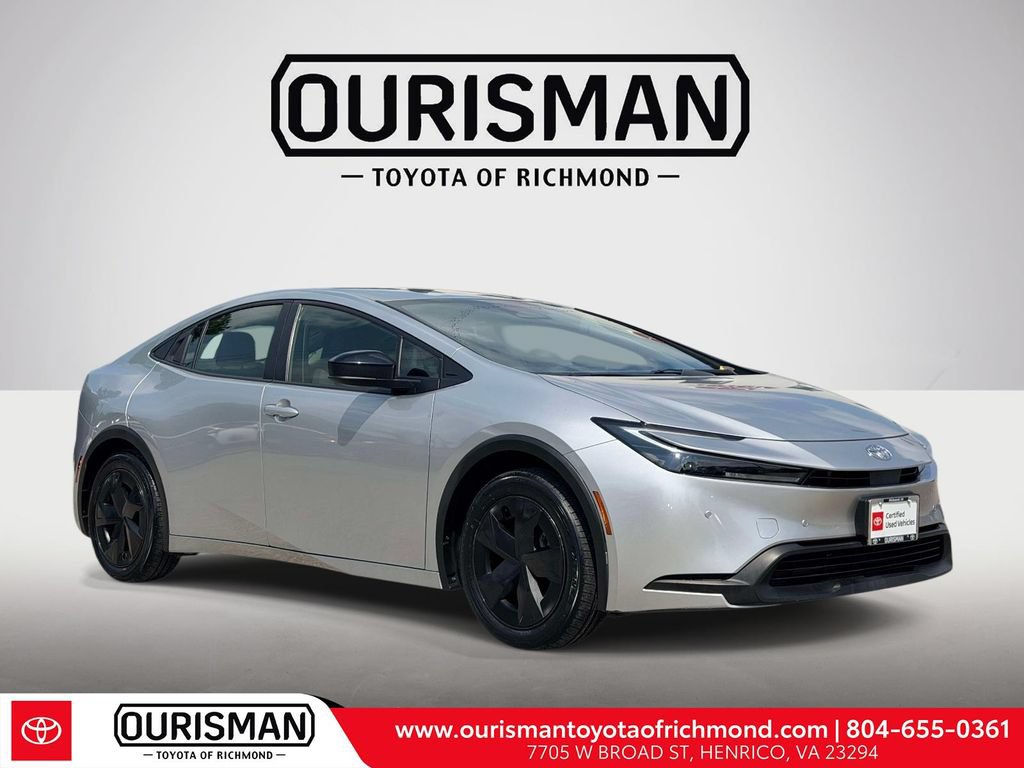 Used 2024 Toyota Prius LE