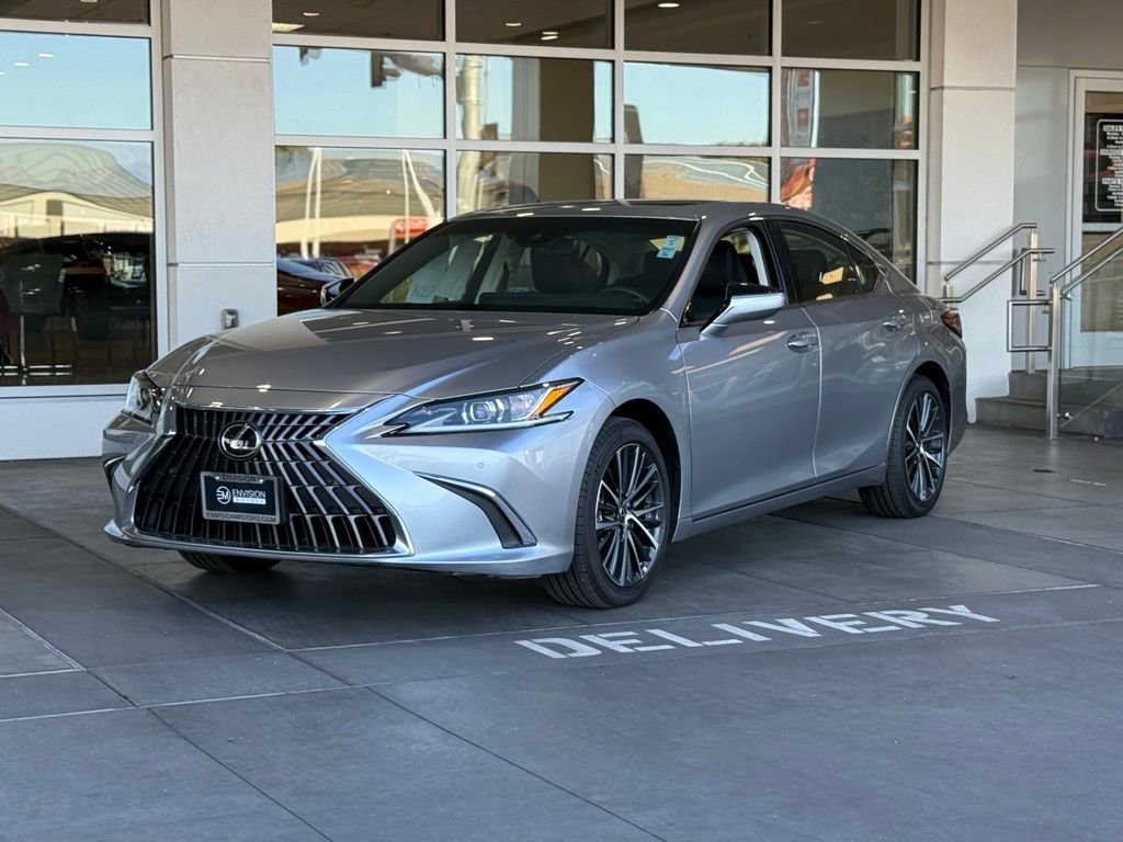 2024 Lexus ES 250