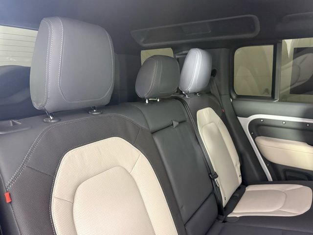 2023 Land Rover Defender 110 X-Dynamic SE
