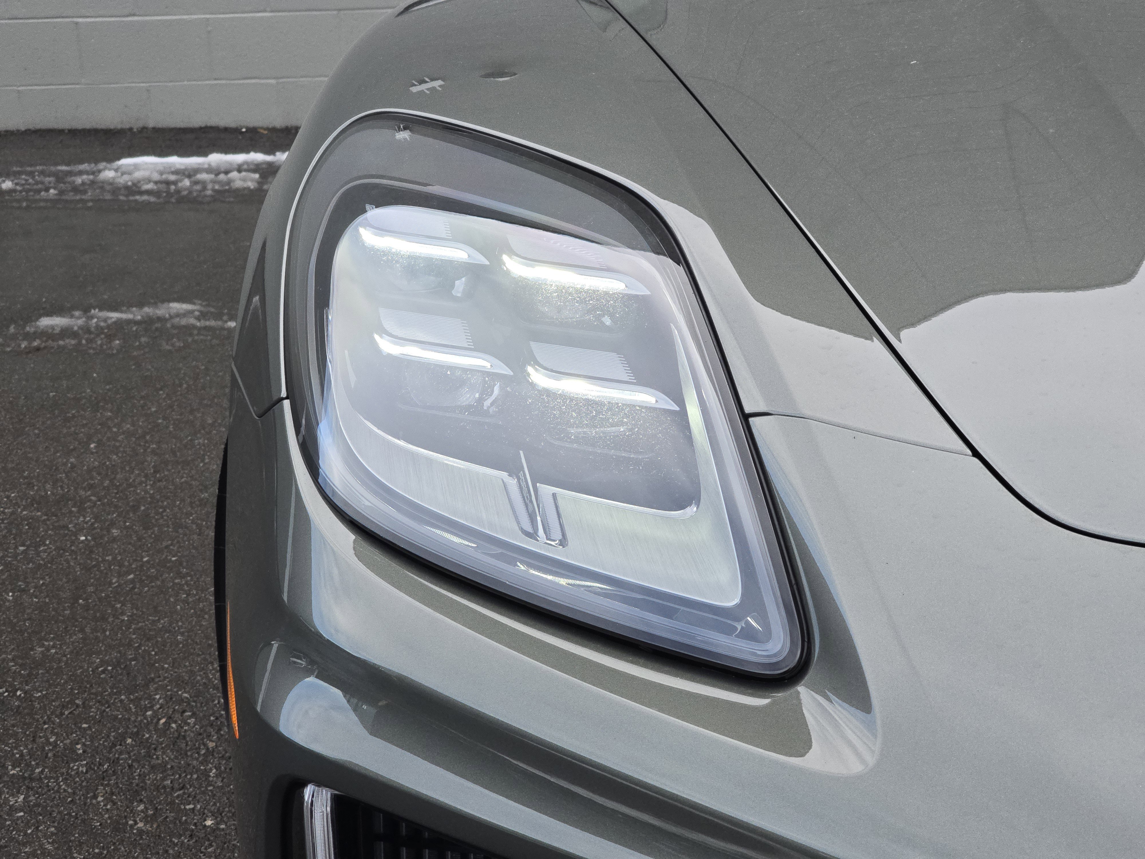 2026 Porsche Panamera 4