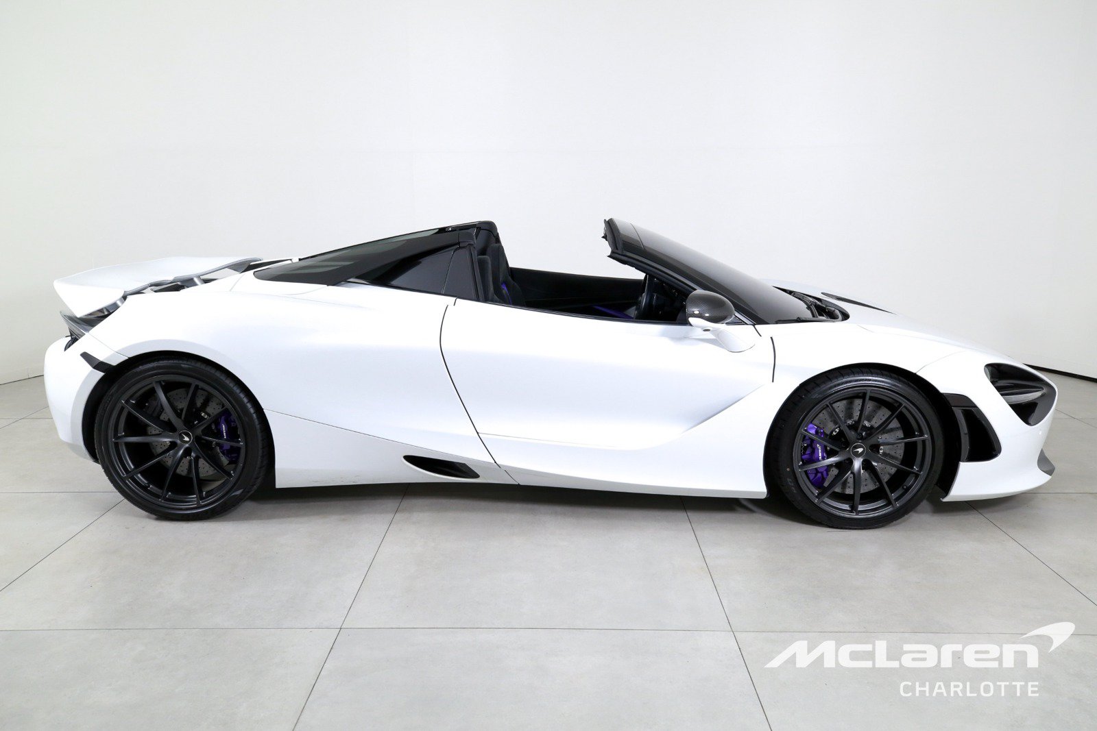 Used 2022 McLaren 720S Spider photo 11