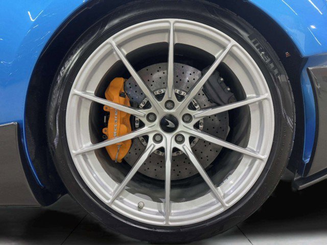 Used 2020 McLaren 600LT Spider photo 67