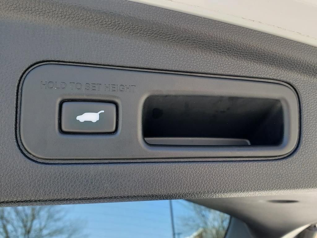 2024 Acura MDX SH-AWD w/ Technology Package