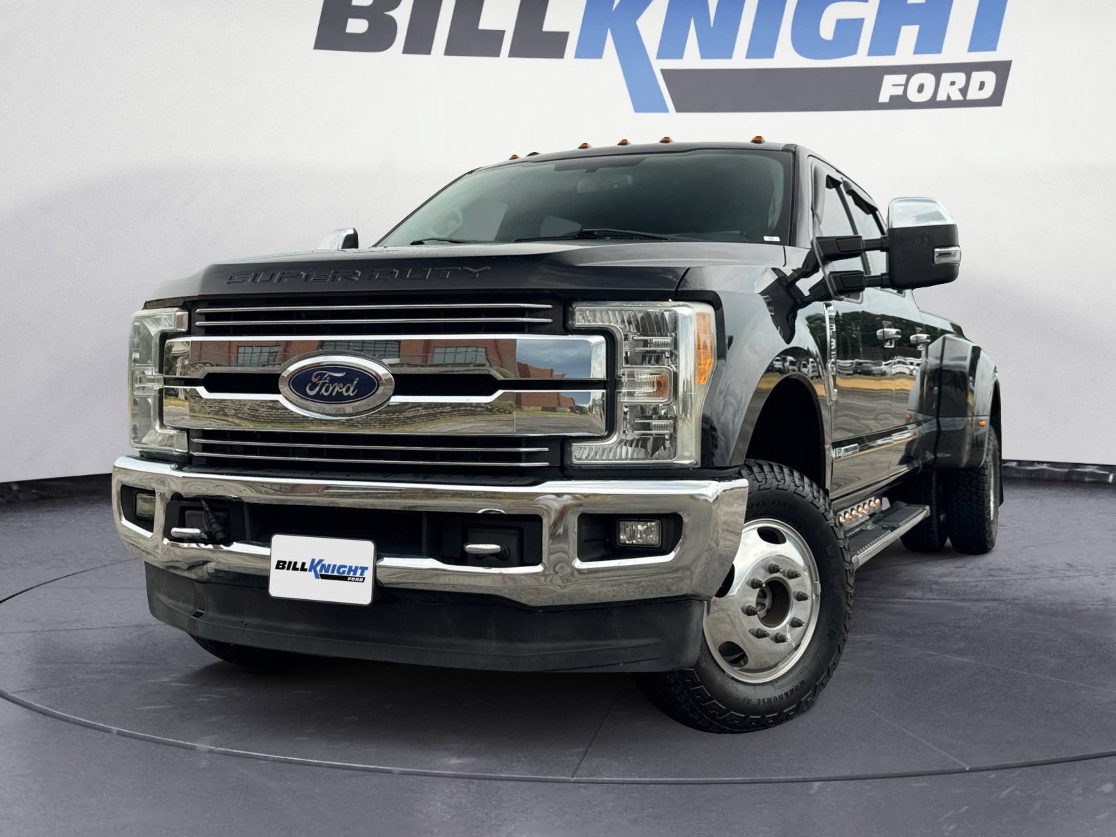 Used 2017 Ford F350 Lariat w/ Chrome Package