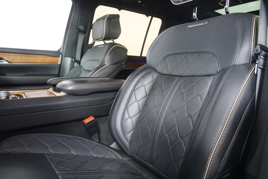 2024 Jeep Grand Wagoneer Series III